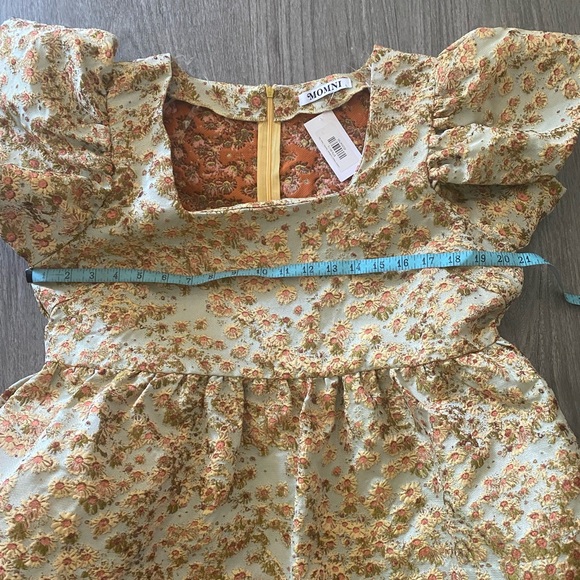 Momni Peplum Sunflower Top NWT - Picture 5 of 11